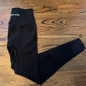 Alphalete OG Revival Legging. Never worn. Like new condition